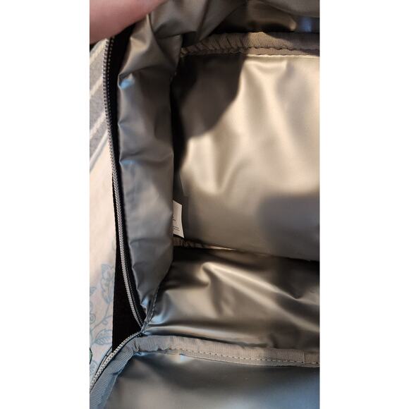 Betsey Johnson Paparazzi Lunch Tote Bag, Stylish Insulated Cooler, Chic & Fun - Picture 7 of 12